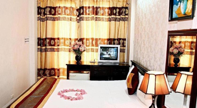 Kangaroo Hostel Hanoi Exterior photo